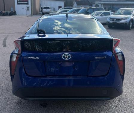 2018 Toyota Prius Four Touring