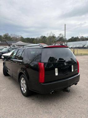 Silver 2008 Cadillac SRX V6