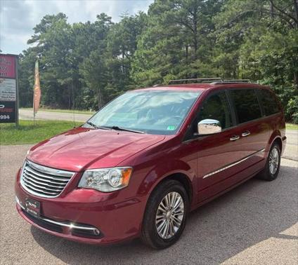 2015 Chrysler Town & Country Touring-L
