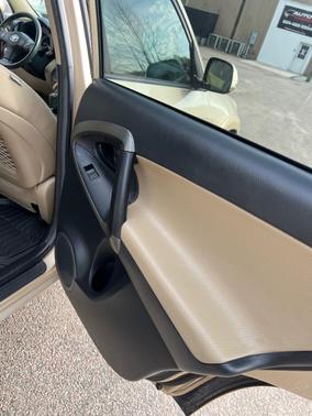 2011 Toyota RAV4 Limited