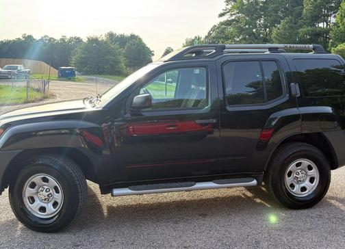 Black 2009 Nissan Xterra X
