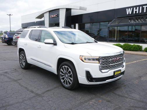 2022 GMC Acadia Denali