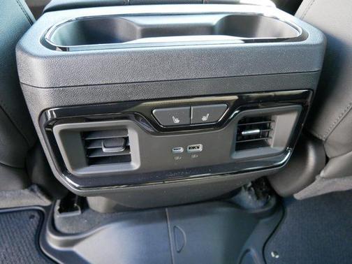 2025 GMC Sierra 3500 Base