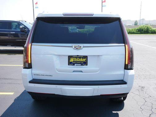 2016 Cadillac Escalade Luxury