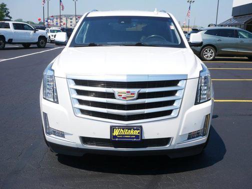 2016 Cadillac Escalade Luxury