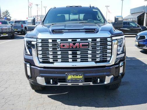 2025 GMC Sierra 3500 Denali