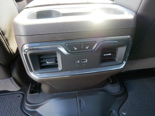2025 GMC Sierra 3500 Denali