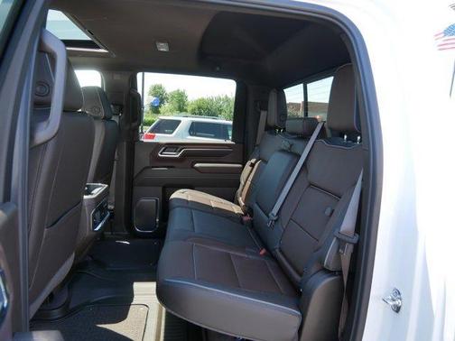 2025 GMC Sierra 3500 Denali