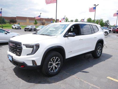 2024 GMC Acadia AWD AT4