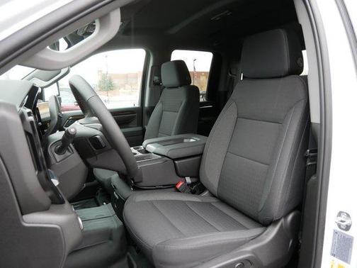 2025 GMC Sierra 3500 SLE