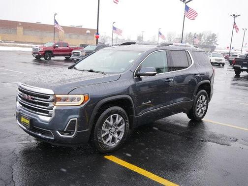 Photo 4 of 37 of 2020 GMC Acadia SLT
