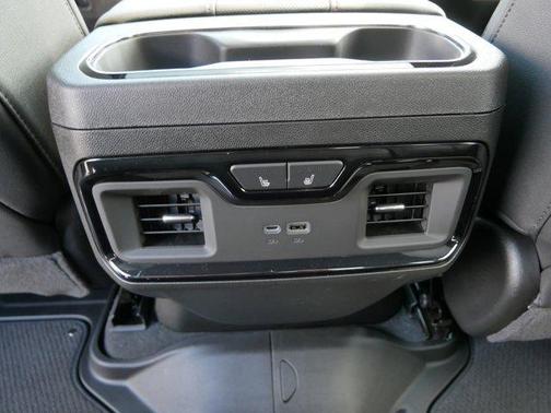 2025 GMC Sierra 3500 Base