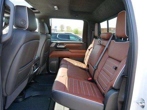 2025 GMC Sierra 3500 Denali