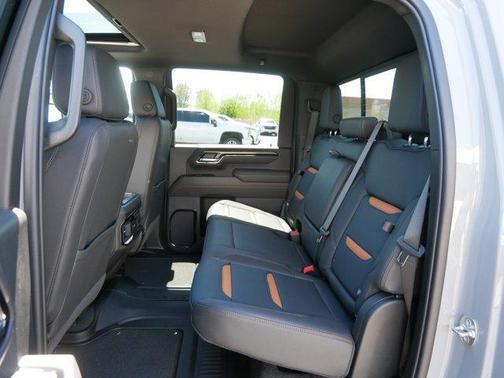 2025 GMC Sierra 2500 AT4