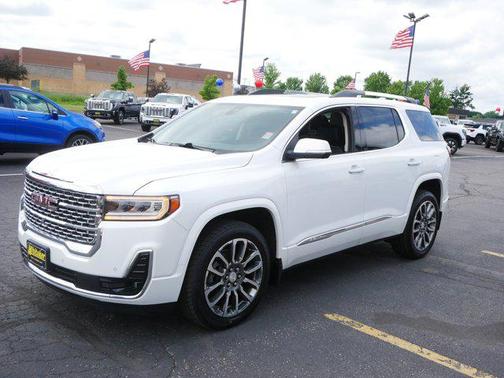 2020 GMC Acadia Denali