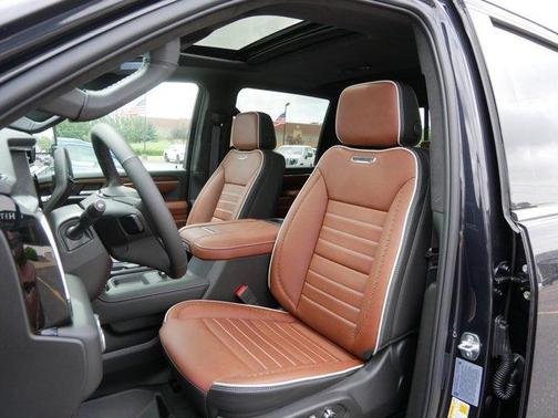 2025 GMC Sierra 3500 Denali