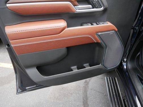 2025 GMC Sierra 3500 Denali