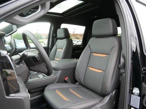 2025 GMC Sierra 3500 Base