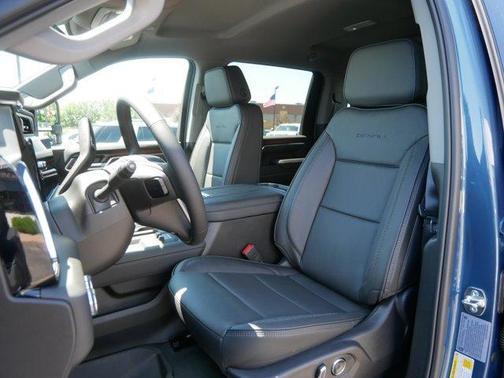 2025 GMC Sierra 3500 Denali