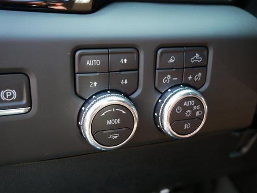 2025 GMC Sierra 3500 Denali