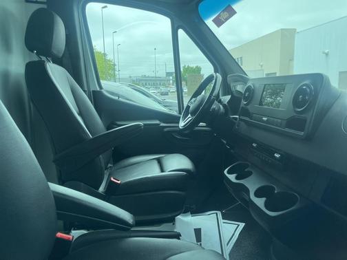 2021 Mercedes-Benz Sprinter 2500 144 WB