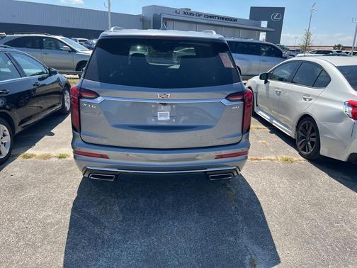 2020 Cadillac XT6 Premium Luxury FWD
