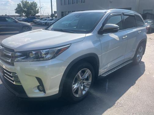 2018 Toyota Highlander Limited
