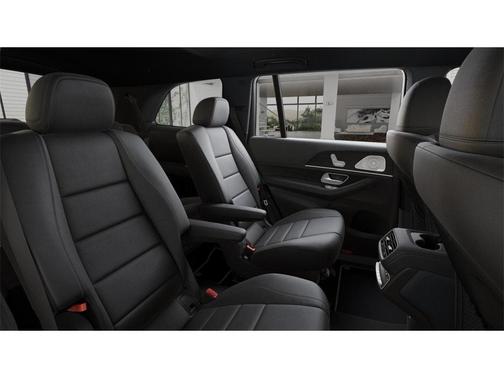 2025 Mercedes-Benz GLS 450 4MATIC
