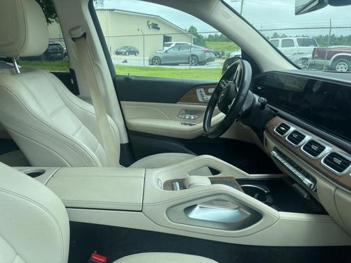 2021 Mercedes-Benz GLS 450 4MATIC