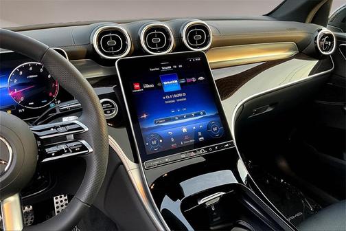 2024 Mercedes-Benz GLC 300 Base 4MATIC