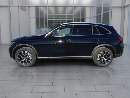 2025 Mercedes-Benz GLC 350e Base 4MATIC