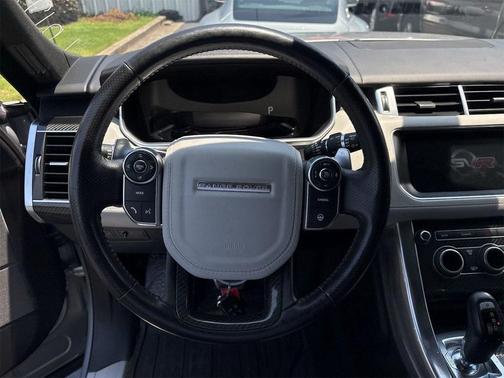 2017 Land Rover Range Rover Sport 5.0L Supercharged SVR