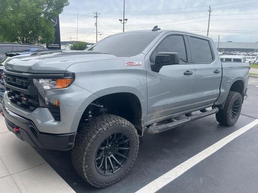 2024 Chevrolet Silverado 1500 Custom Trail Boss