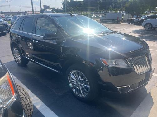 2015 Lincoln MKX Base