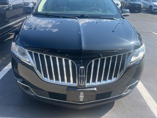 2015 Lincoln MKX Base