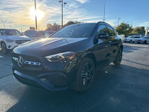 2025 Mercedes-Benz GLA 250 Base