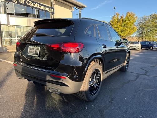 2025 Mercedes-Benz GLA 250 Base
