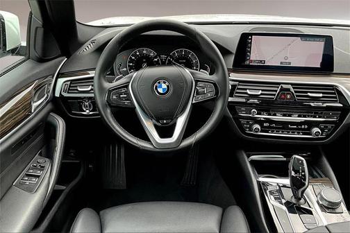 2019 BMW 530 i xDrive