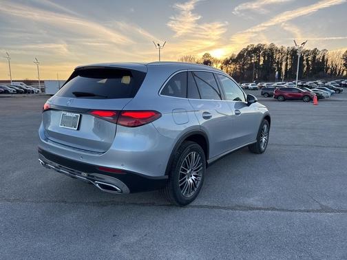 2025 Mercedes-Benz GLC 300 Base
