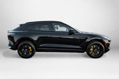 2021 Aston Martin DBX Base
