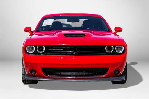 2015 Dodge Challenger SRT 392