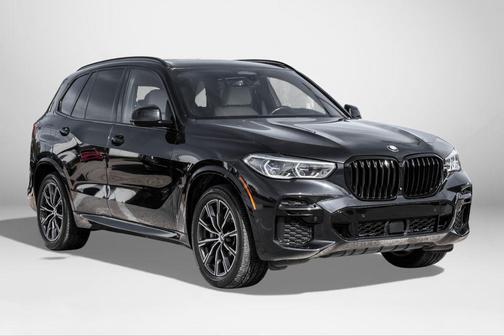 2022 BMW X5 M50i