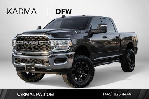 2023 RAM 2500 Tradesman Crew Cab 4x4 6'4' Box