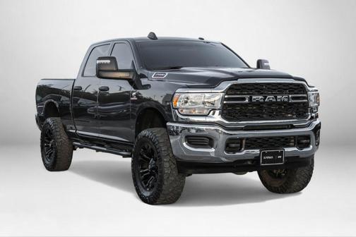 2023 RAM 2500 Tradesman Crew Cab 4x4 6'4' Box