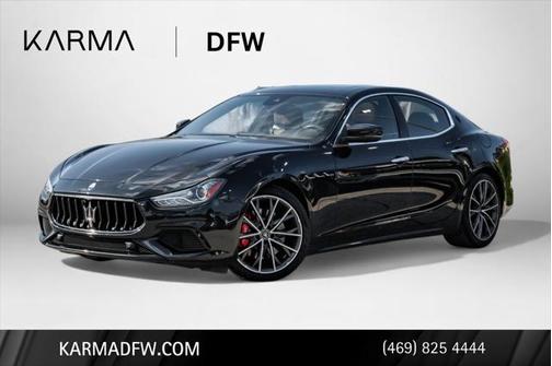 2022 Maserati Ghibli Modena Q4