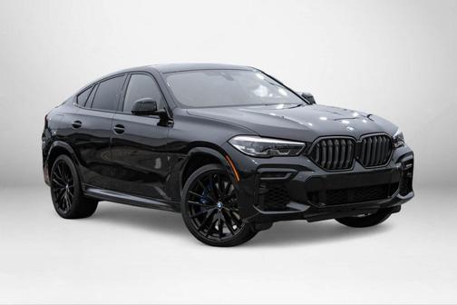 2022 BMW X6 M50i