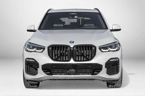 2021 BMW X5 M50i