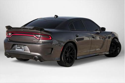 2016 Dodge Charger SRT 392