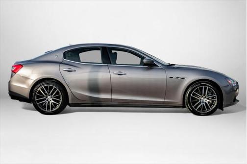2014 Maserati Ghibli Base