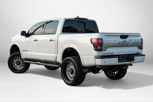 2024 Nissan Titan Platinum Reserve